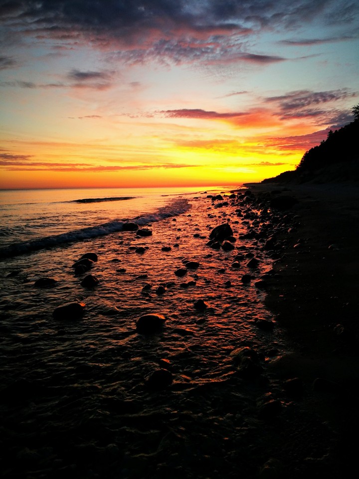 From dusk till down