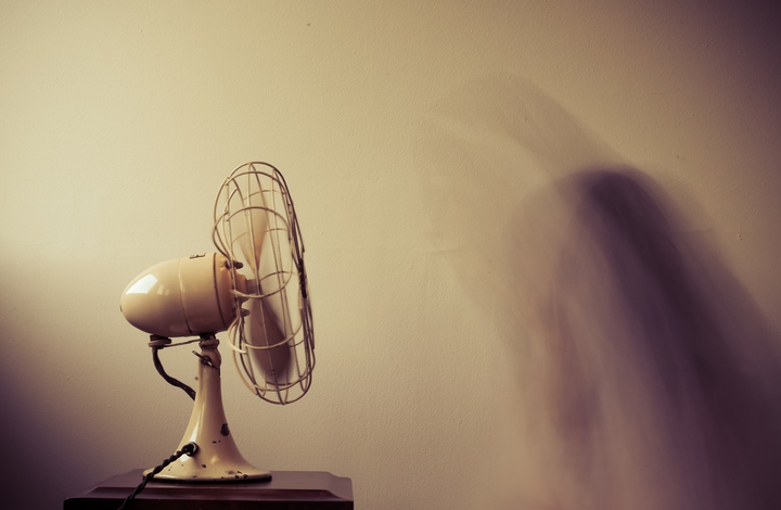 table fan