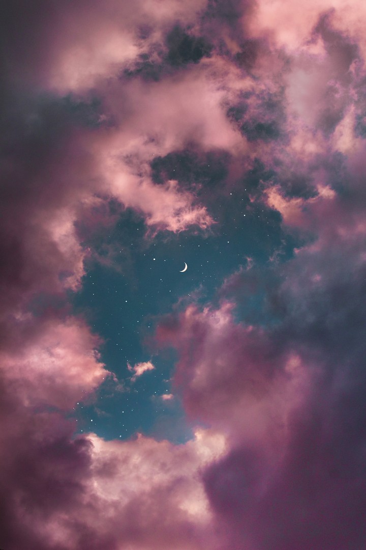 moom at sky