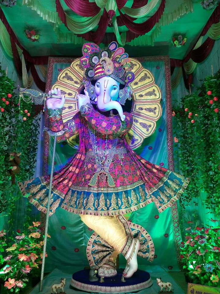 ##Lord ganesh in face of *Krishna..