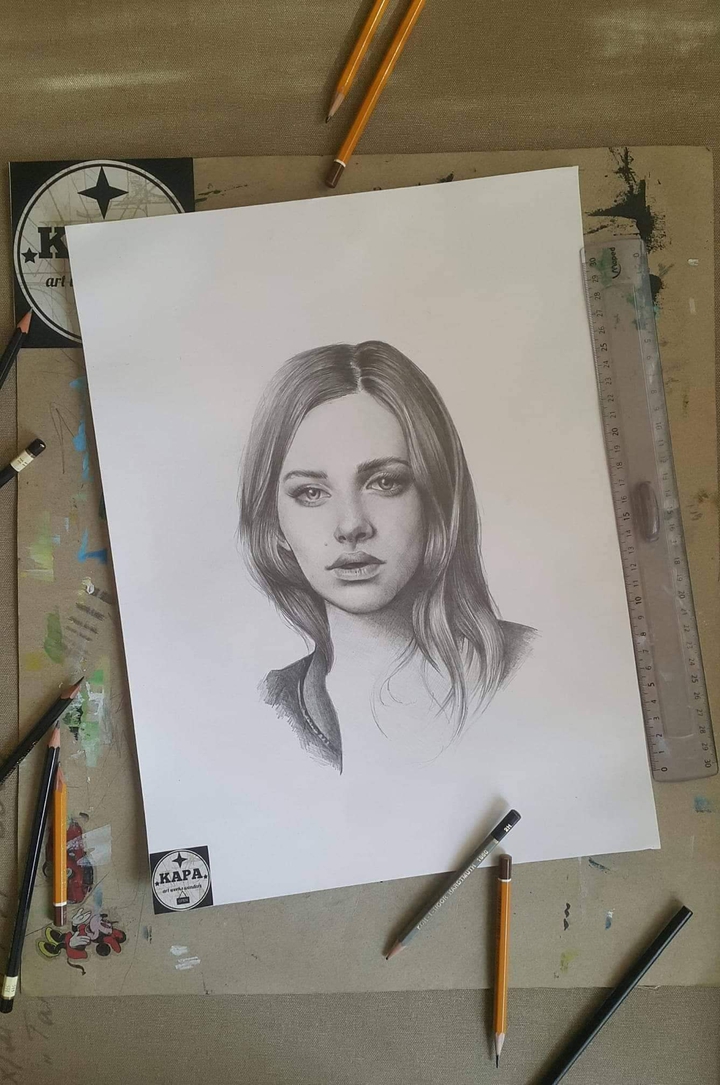 just a pretty girl Anna, Աննա