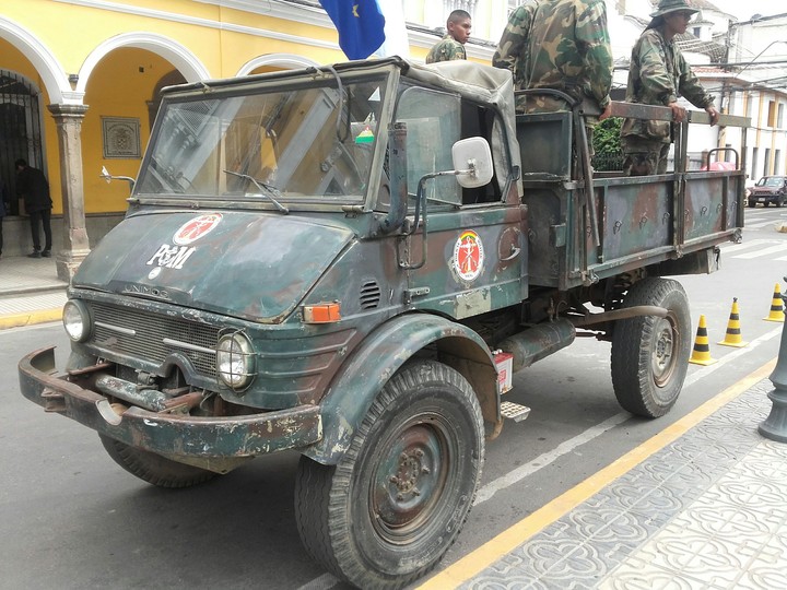 veiculo militar