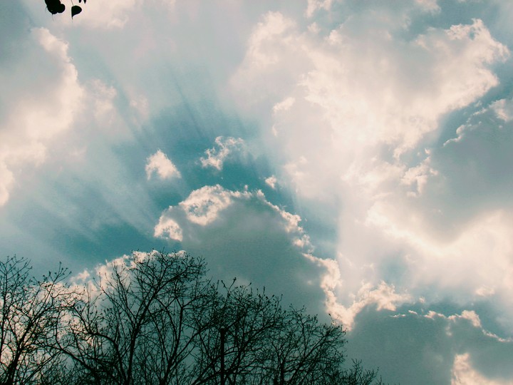 Light rays 'Akashwani'
