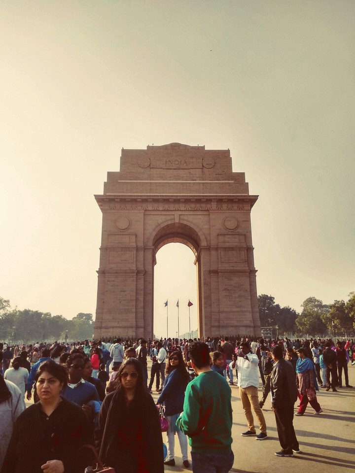 India gate ...between the crowd