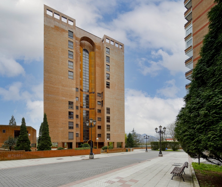 Torre