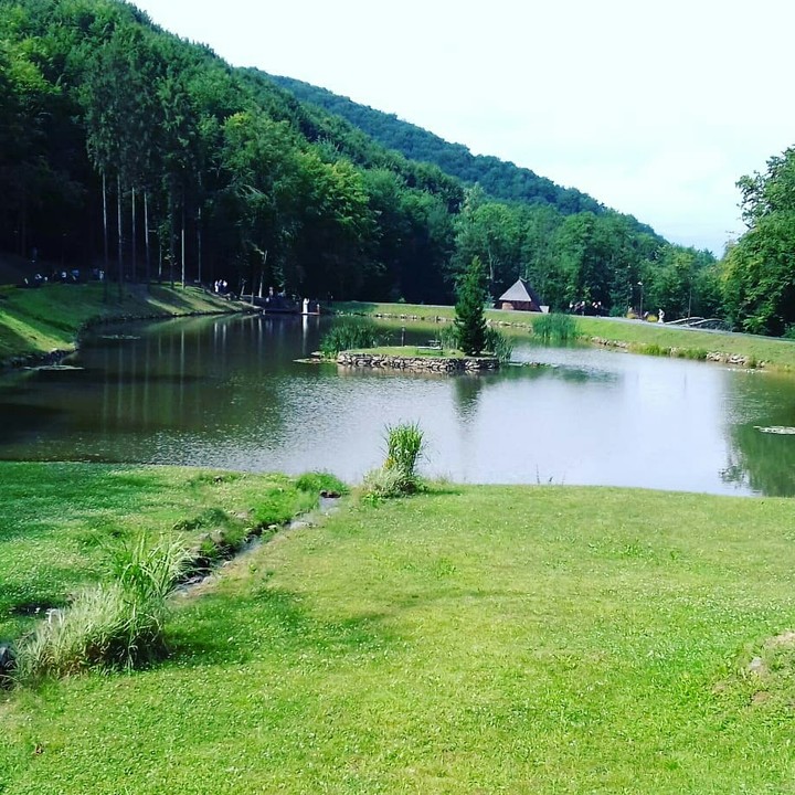 клас