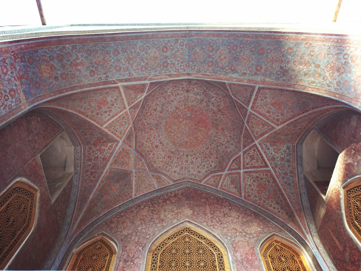 eight paradise place (hasht behesht)
