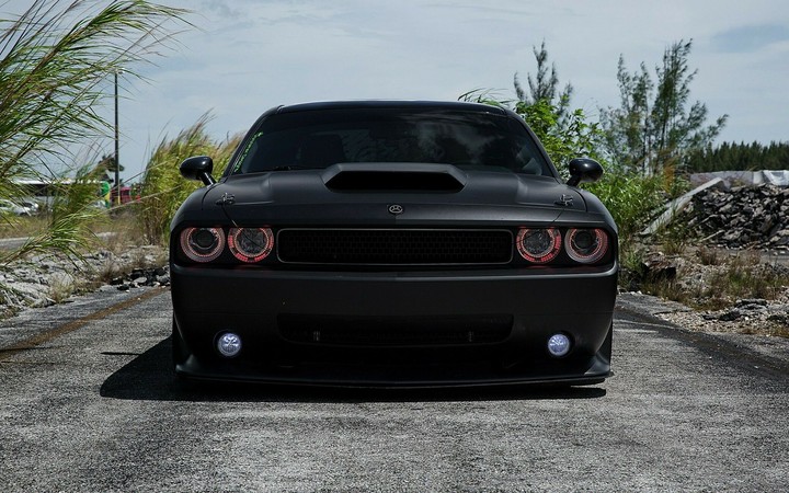 Dodge Challenger SRT Hellcat