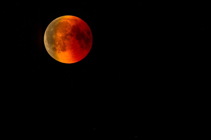 Red Moon