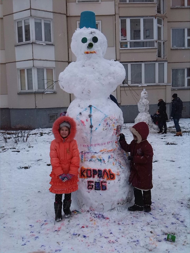 самый большой снеговик