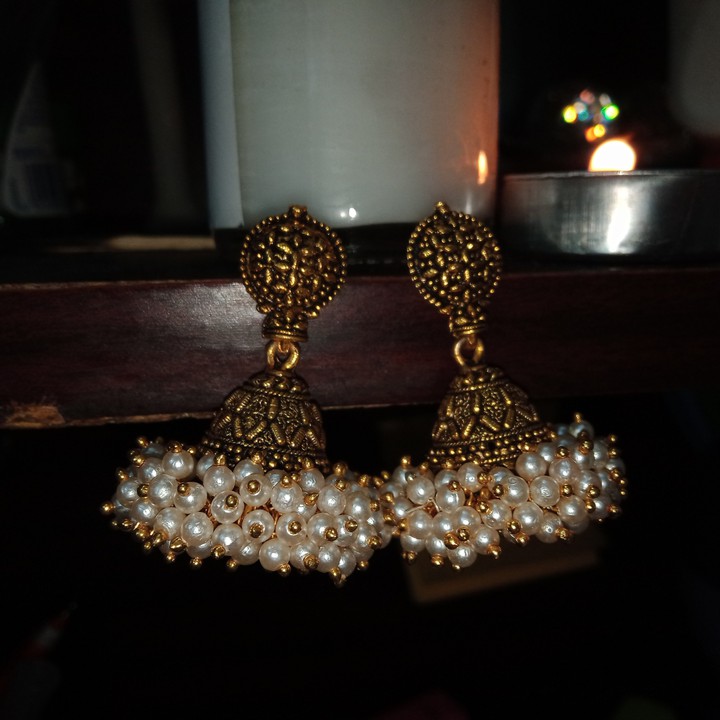 earring