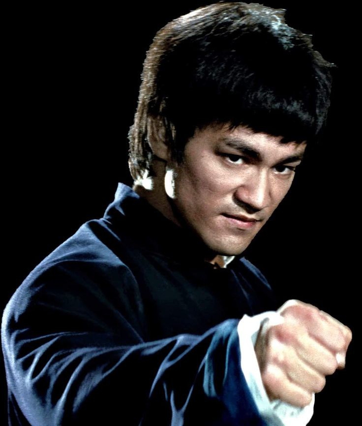 Bruce Lee ₍ఠ ͜ఠ₎