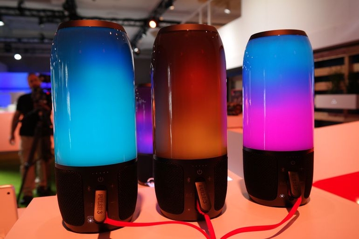 JBL colors