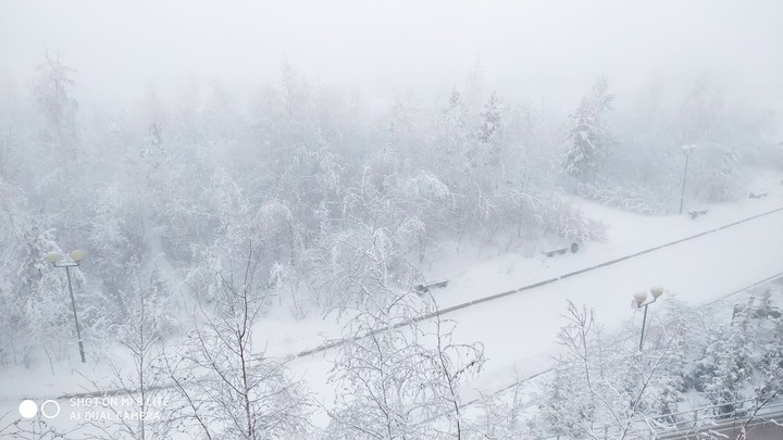 winter in Yakutia (Russia) 45°С