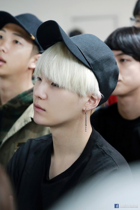 HAPPY YOONGI DAY❤❤❤❤❤❤❤