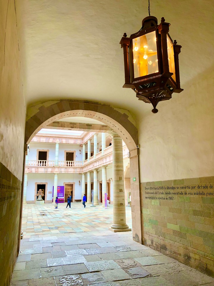 Pasillo en Alhóndiga