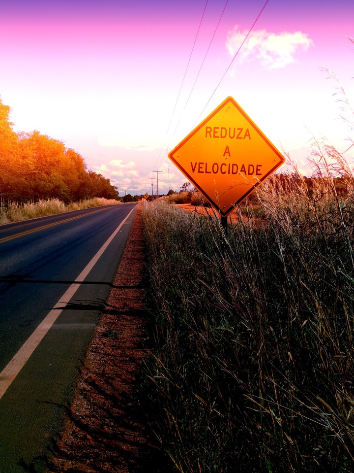 Plate slow down