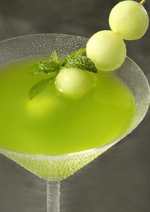 烈酒, appletini桌布