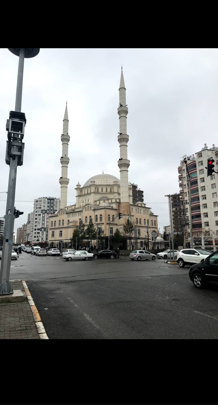 Magnificient Mosque Scene