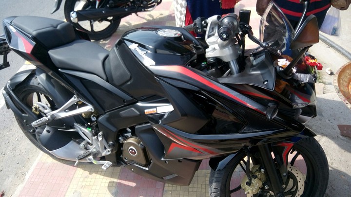 pulsar rs200