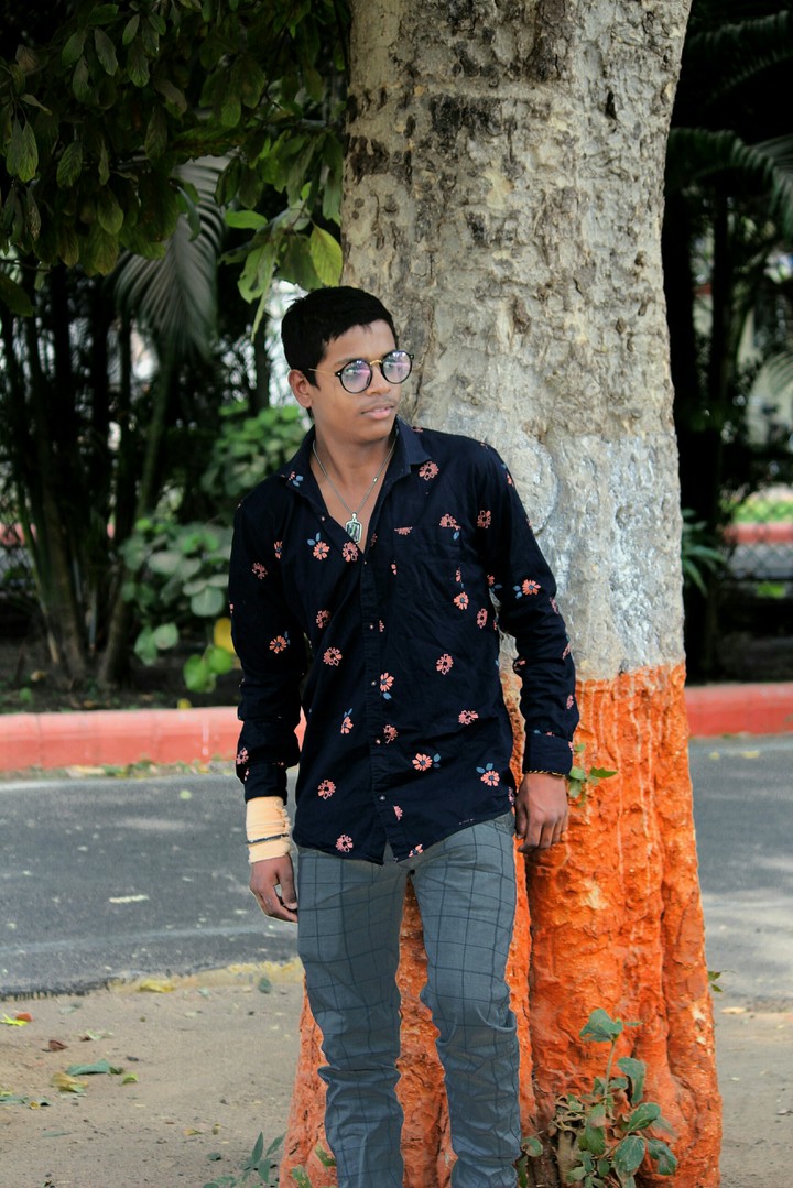 Edit boy