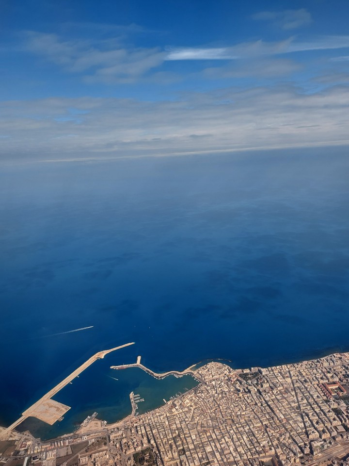 NEL BLU