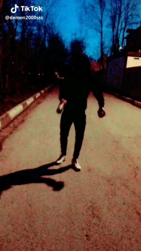 я ебашу целый день