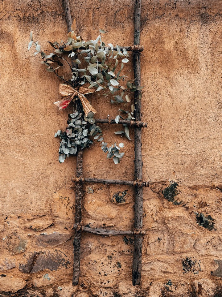 #Wall
