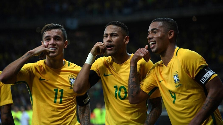 TRIO DO HEXA