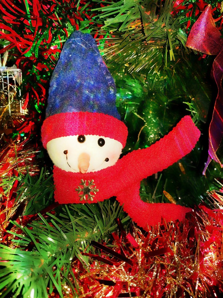 Snowman on the tree