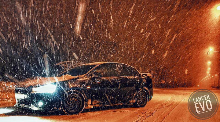 Auto Lancer Evo