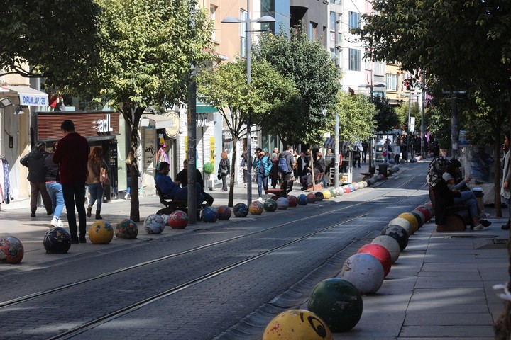 taşlı yol