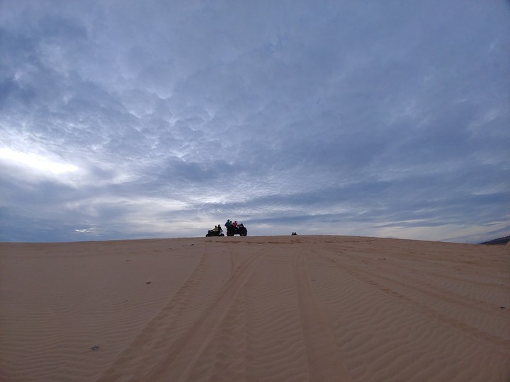 vietnam  muine  whitrsanddunes