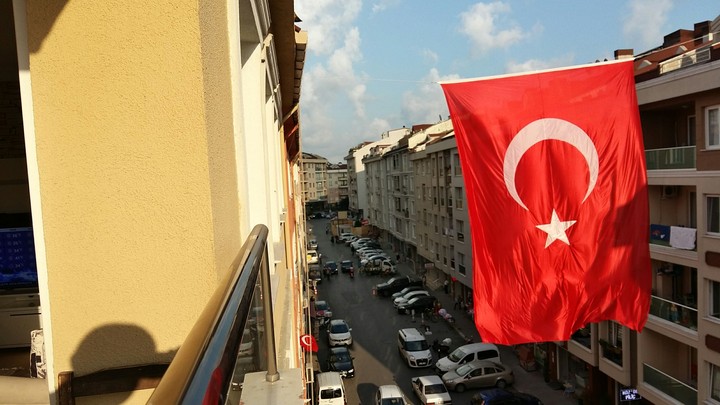 BAYRAK