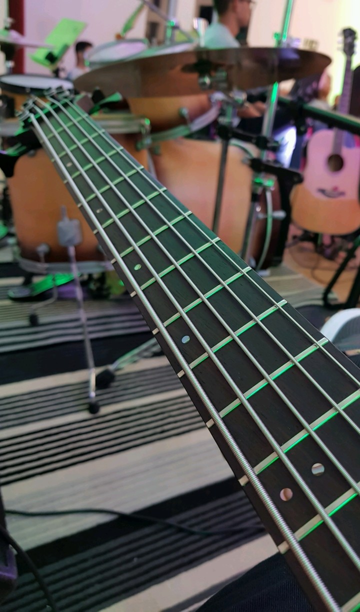 bass