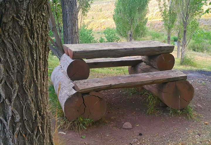 only a bench? no, of course..