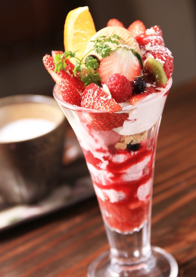 Strawberry parfait