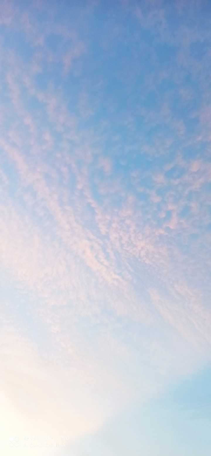 небо