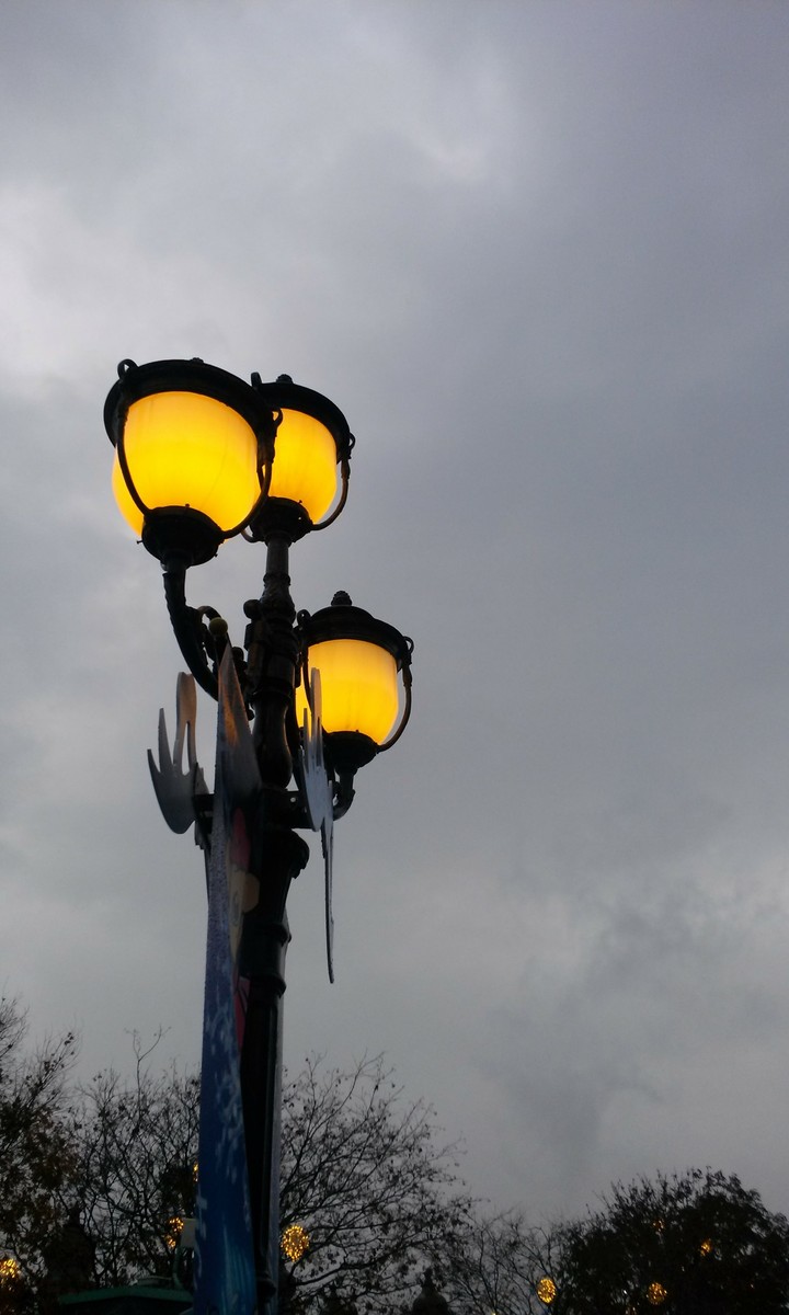 light like brightest star in the sky