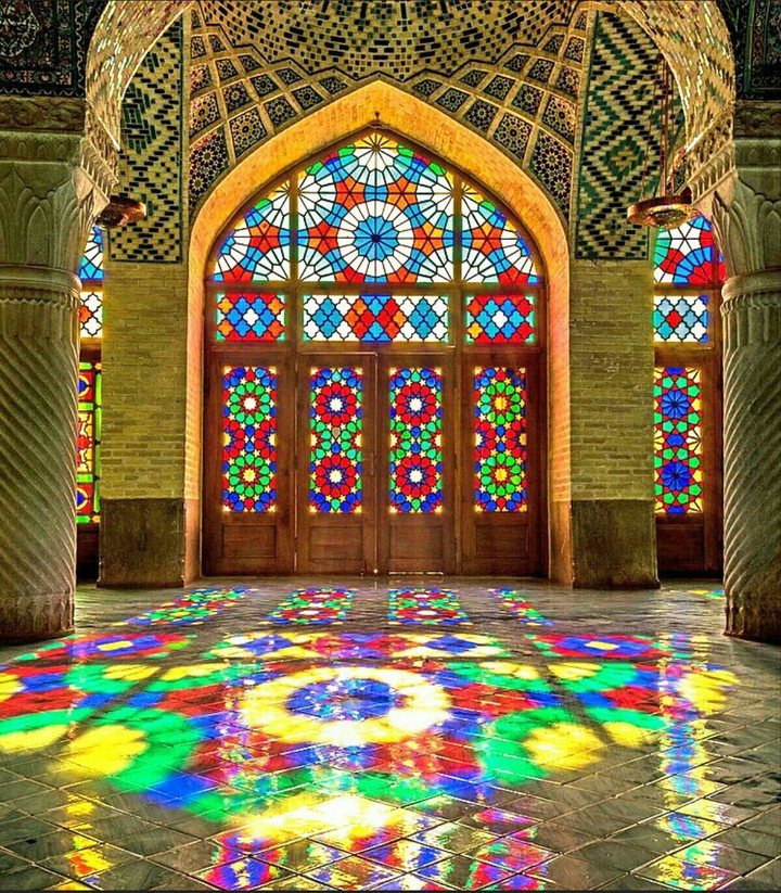Nasirolmolk mosque