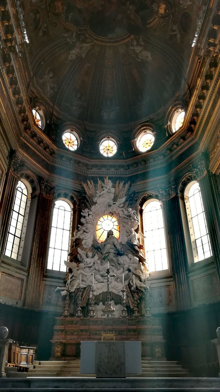Divine light