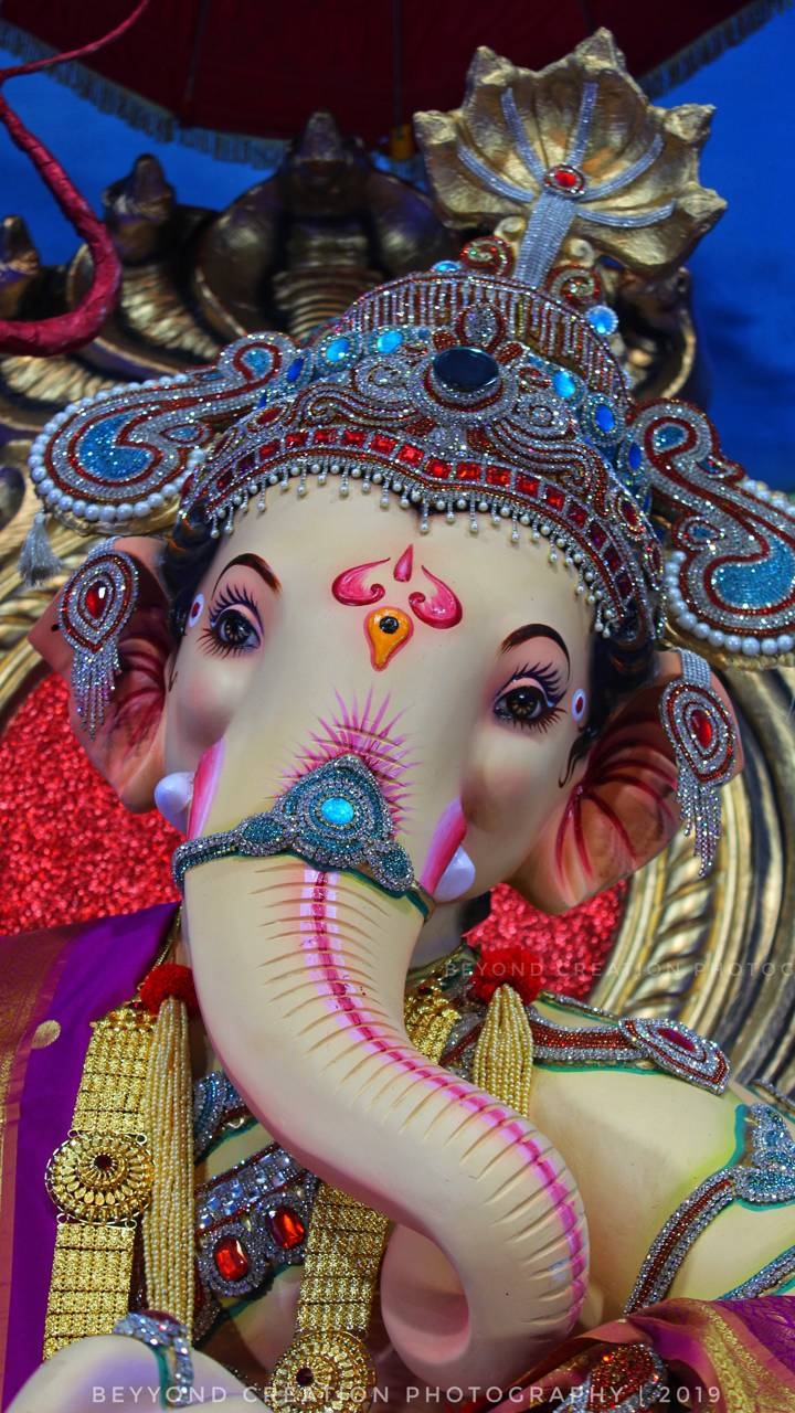 Om Ganesaya namaha