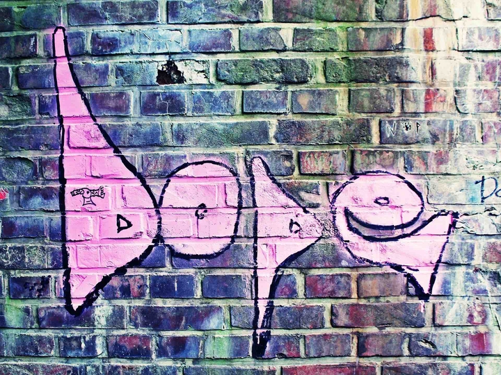 ⠀