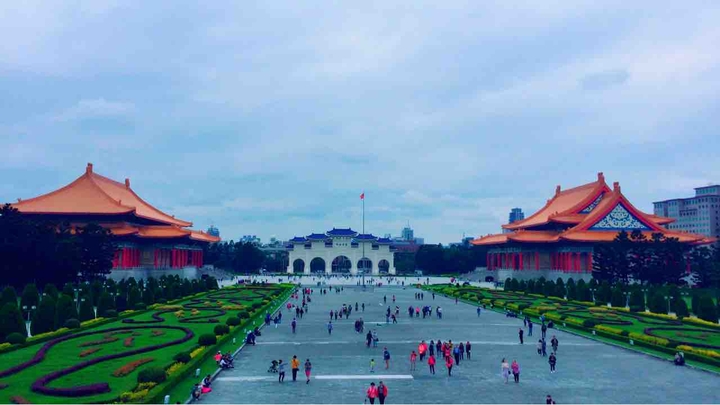 HELLO TAIPEI