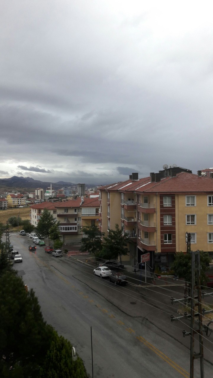 Cloudly Day