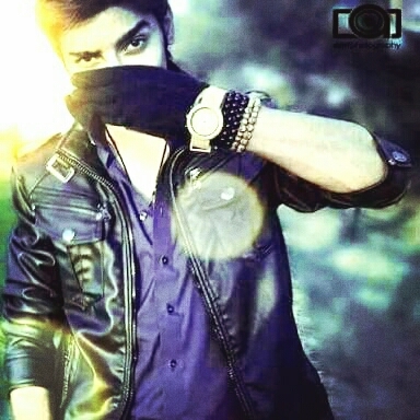 Cool Dp for Dashing Guysss.........