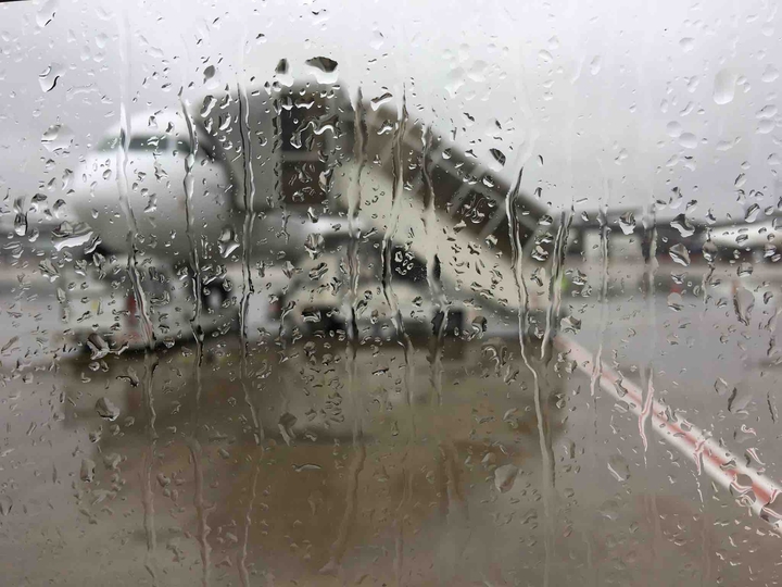 Rainy takeoff