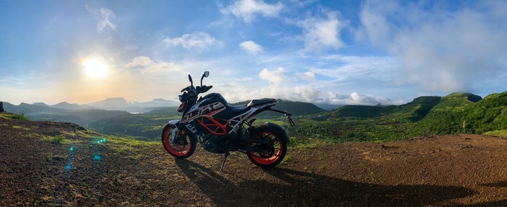 Bike , Duke, Vehicles , Nature , Love , Cloud , Lifeline