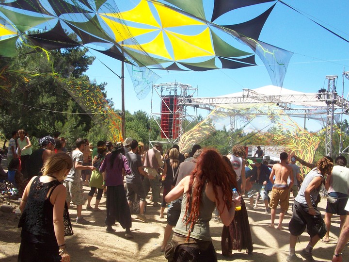 STOMPING FESTIVAL GROUNDS