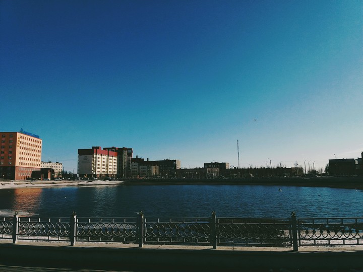 Lake & sun